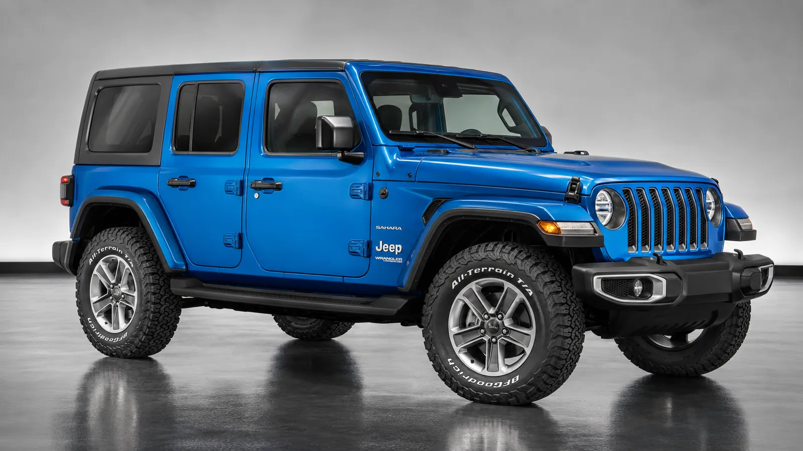 Jeep Wrangler Sahara with KO3 — studio side